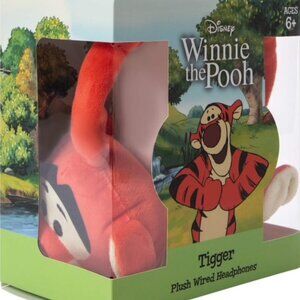 Winnie The Pooh (Tigger ) wired headphones